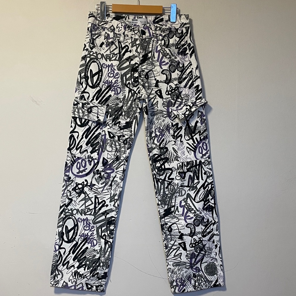 Bershka Graffiti Print Cargo Pants White Black Purple Size 2